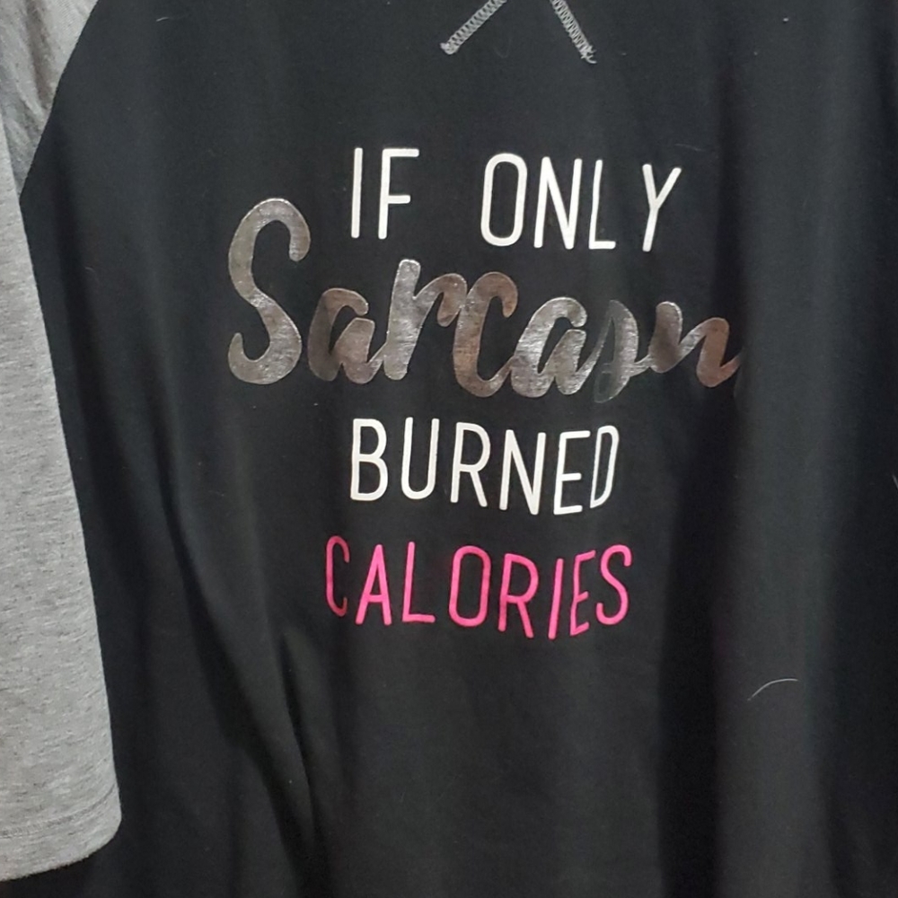 Tee shirt